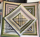 Стильный и элегантный шелковый шарф